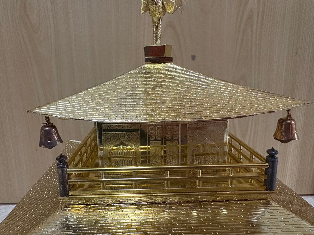 金閣寺風 金属製置物／高约さ23 cm