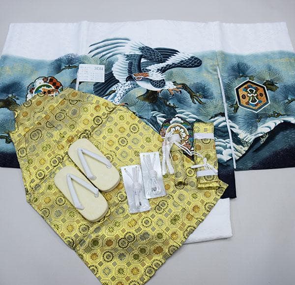 七五三 五歳 男児 羽織袴フルセット 白地 鷹 袴変更可能 NO34364