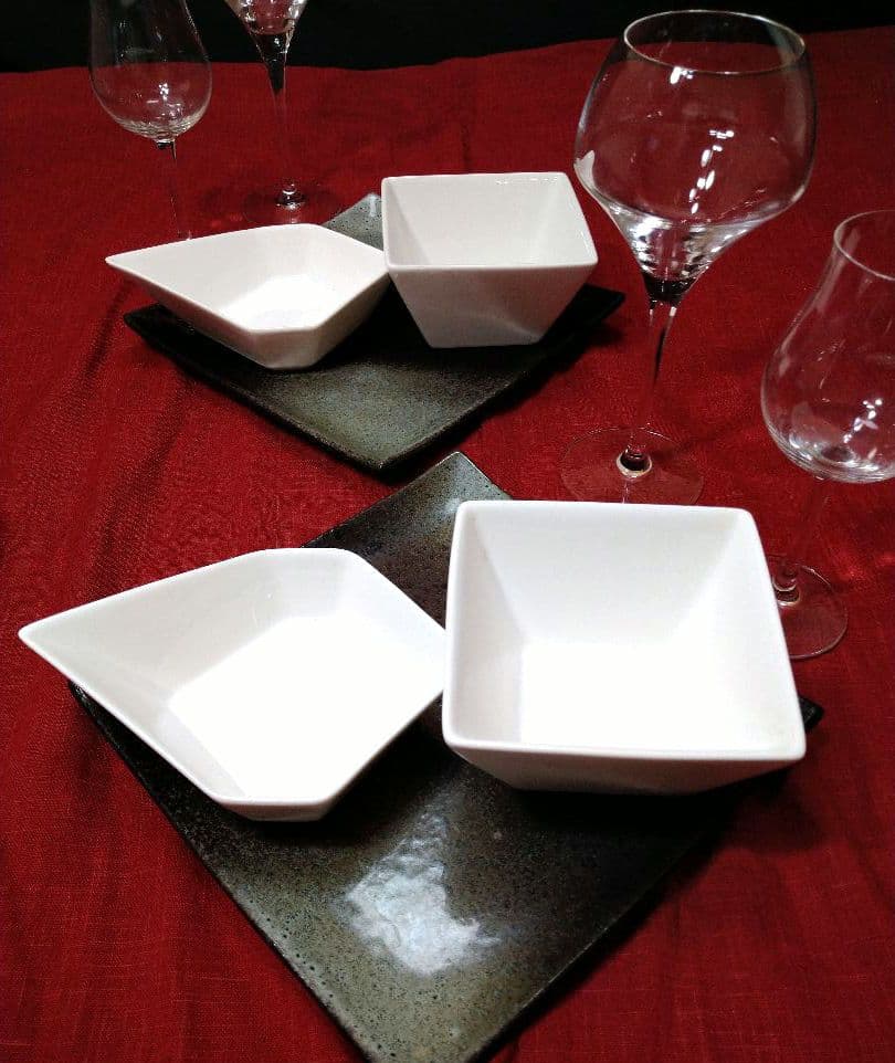 ♥大人気のパーティーセット♥素敵なディスプレイ♥新品・オシャレな3種類3組１２皿