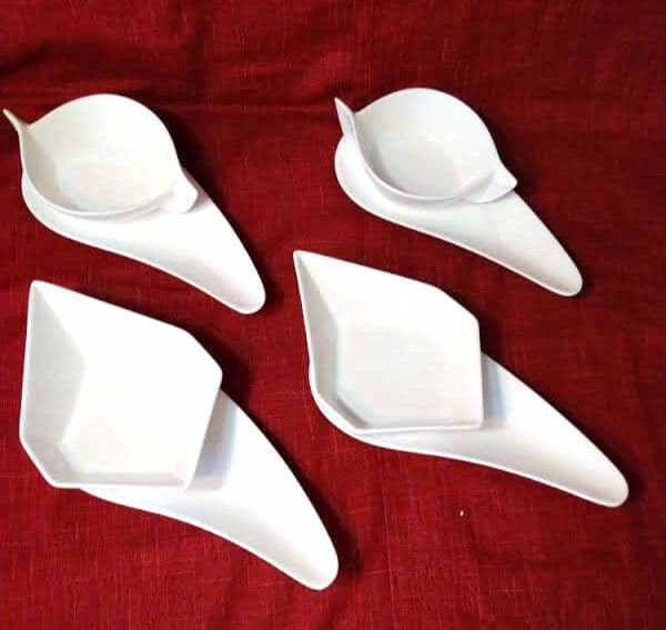 ♥大人気のパーティーセット♥素敵なディスプレイ♥新品・オシャレな3種類3組１２皿