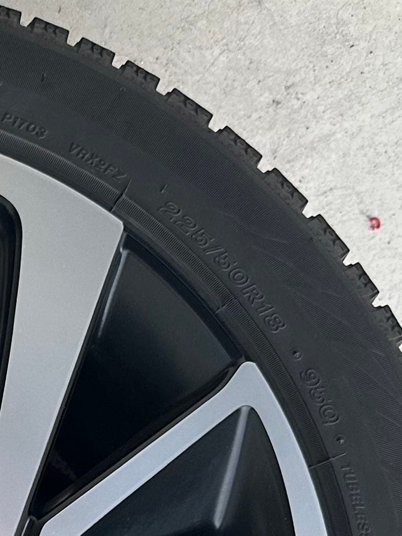 ヴェゼル 美品 18インチ スタッドレス タイヤ ホイール セット オデッセイ