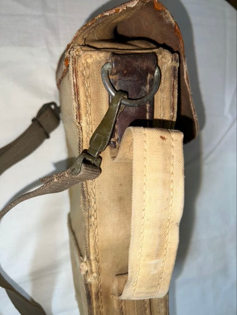 日本軍　96式・99式軽機関銃弾倉嚢