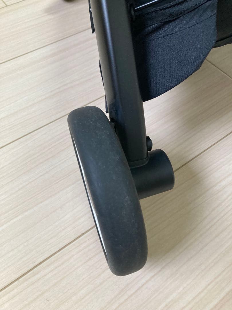 サイベックス リベル　2023モデル　ムーンブラック　専用バンパー付き