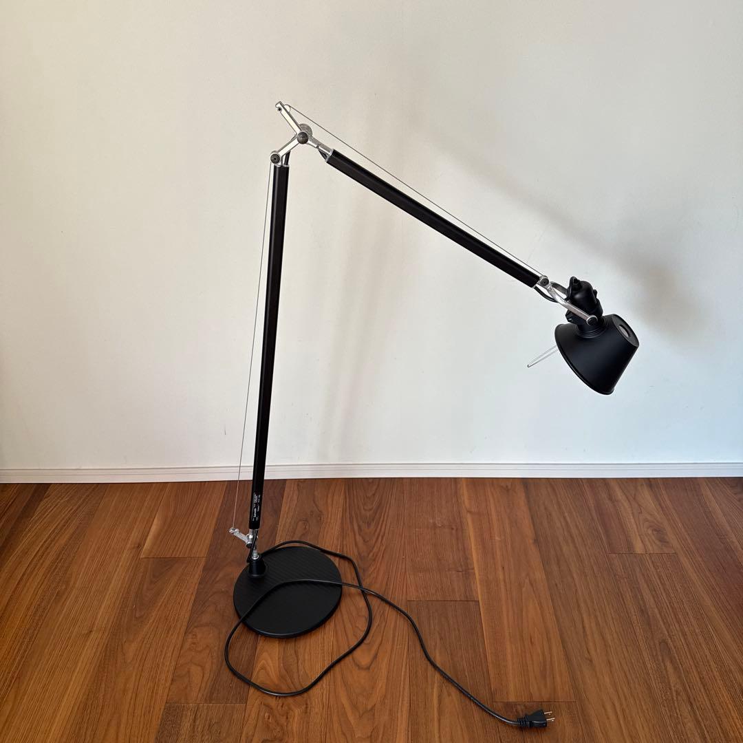 Artemide　TOLOMEO 　アルテミデ　トロメオ　（フロアランプ）