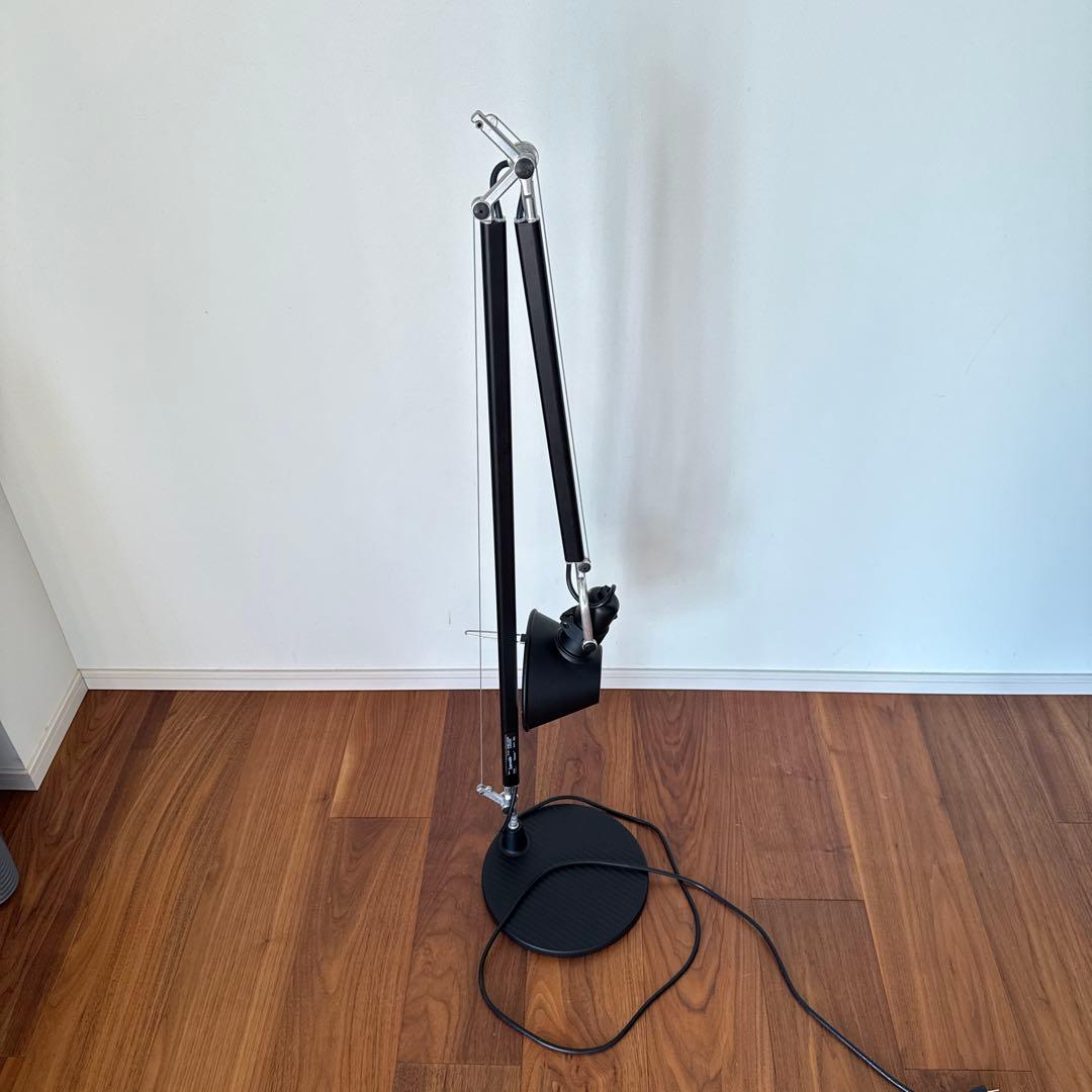 Artemide　TOLOMEO 　アルテミデ　トロメオ　（フロアランプ）