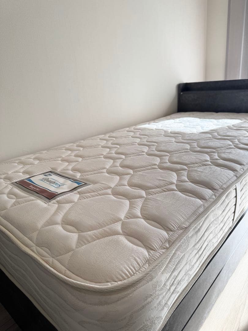 【美品】シモンズBeautyrest Regular シングルマットレス