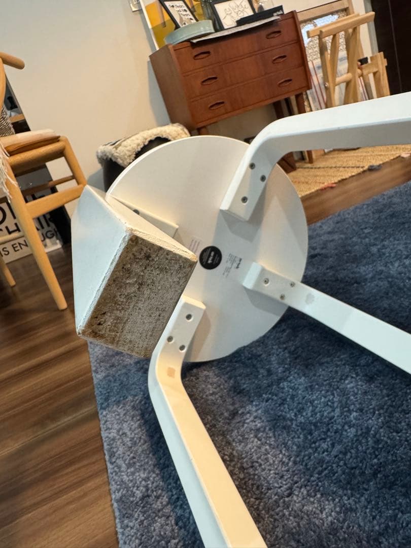 artek スツールE60 ホワイトラッカー　4本脚　アルテック　Aalto