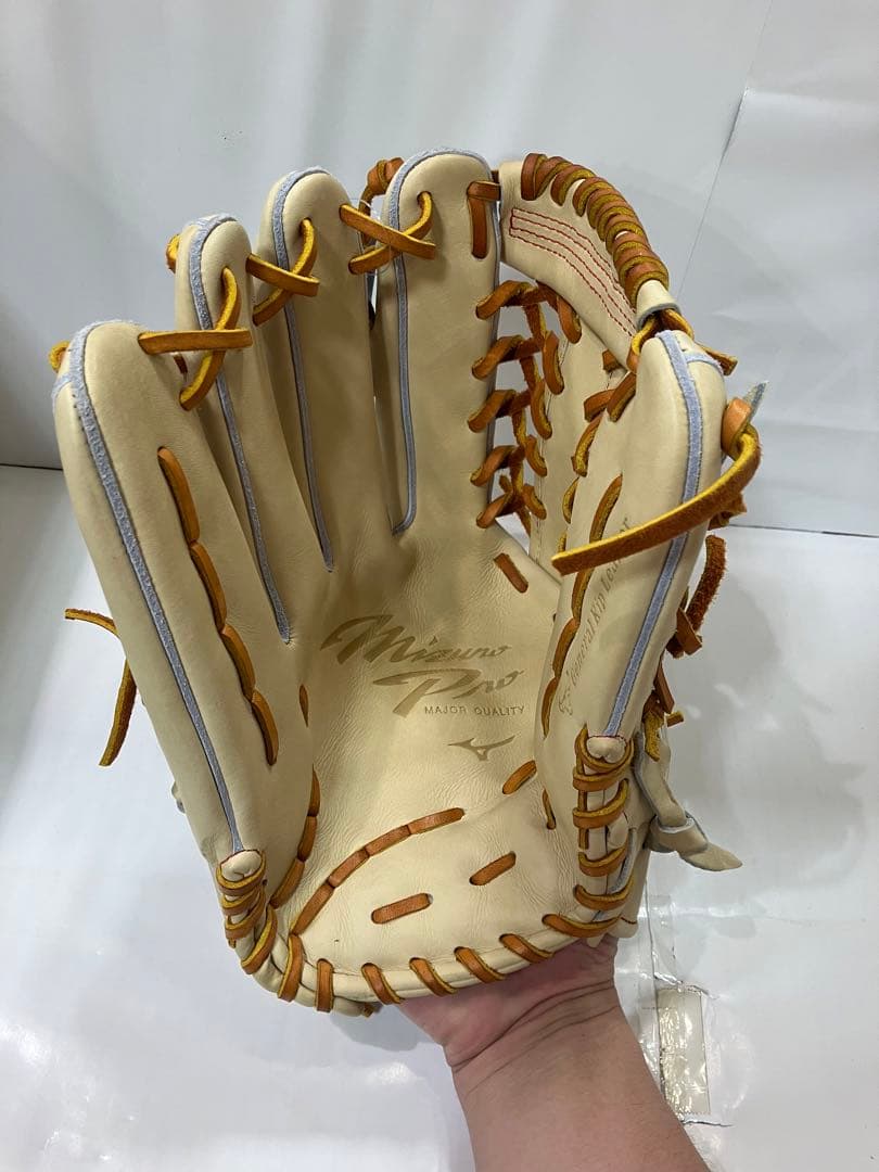 ミズノプロ　左投用　外野手用グローブ　硬式用