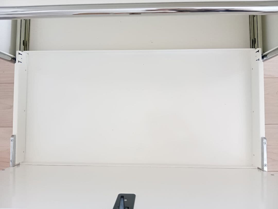 URMハラー　サイドボード　チェスト　２段　ホワイト　引き出し式