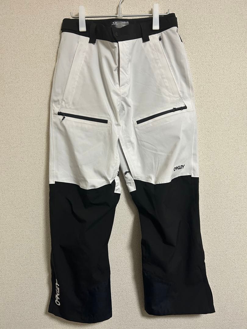 【OAKLEY】スノーボードウェア 上下セット Lサイズ オークリー