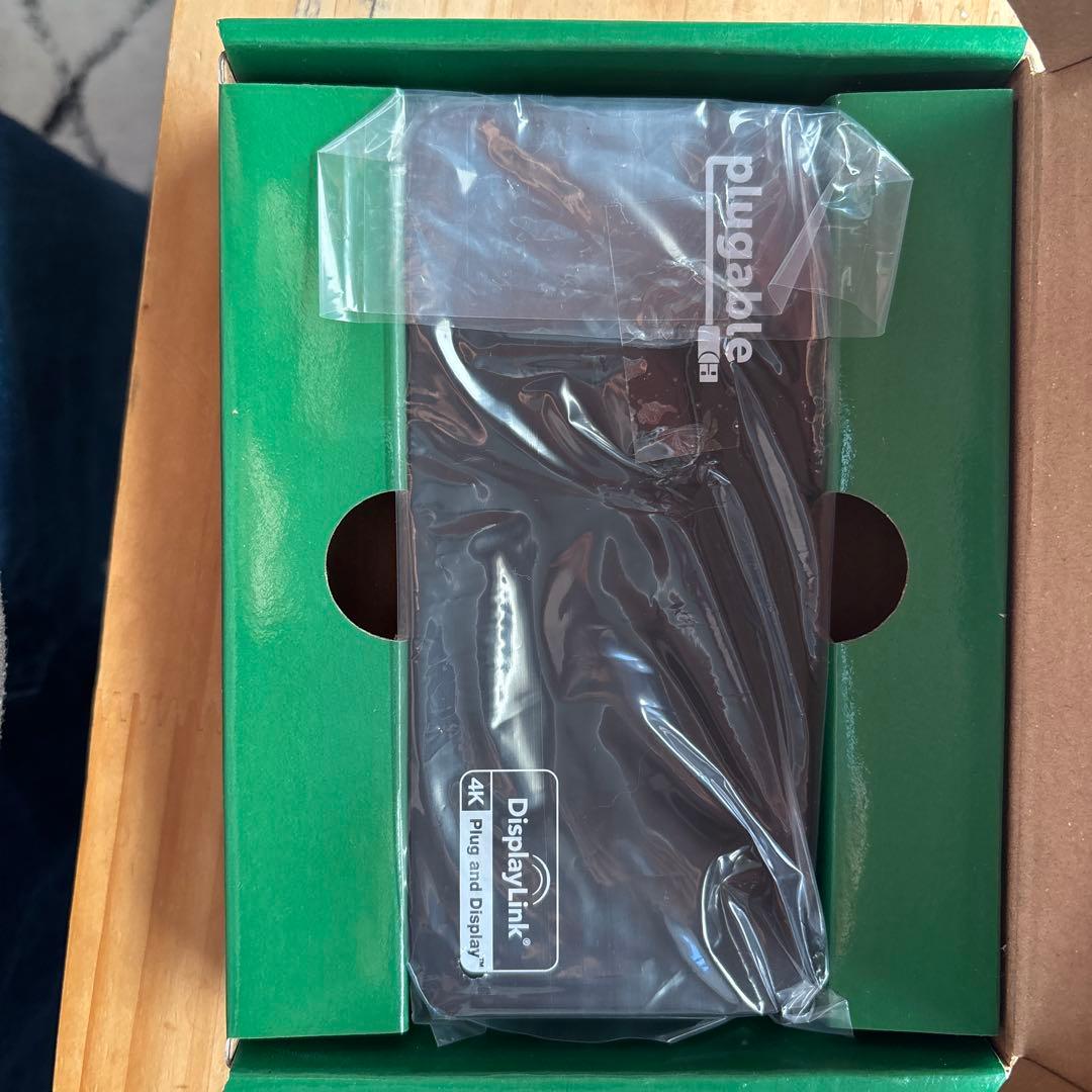 Plugable USB-C 変換グラフィックアダプタ ディスプレイ変換