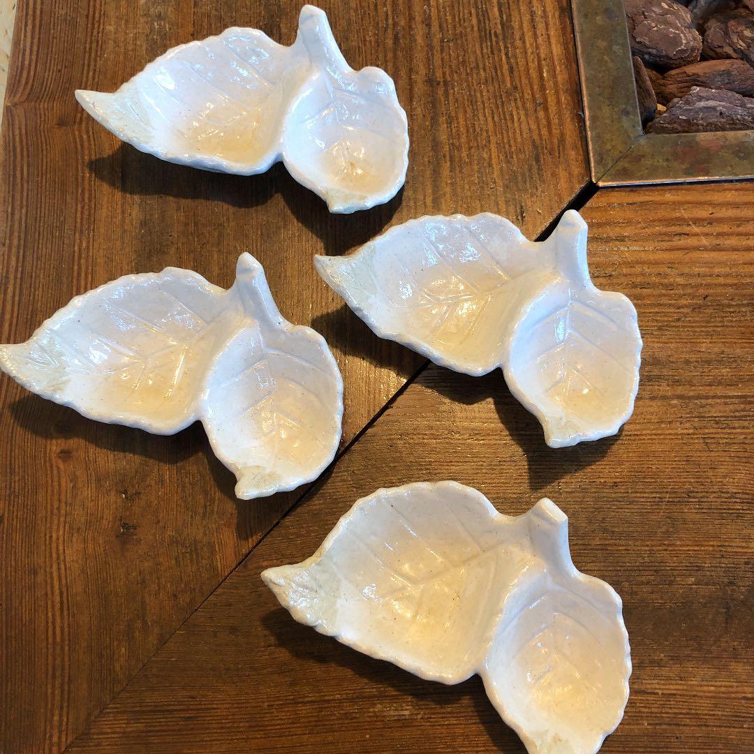 双葉の豆鉢　4つ