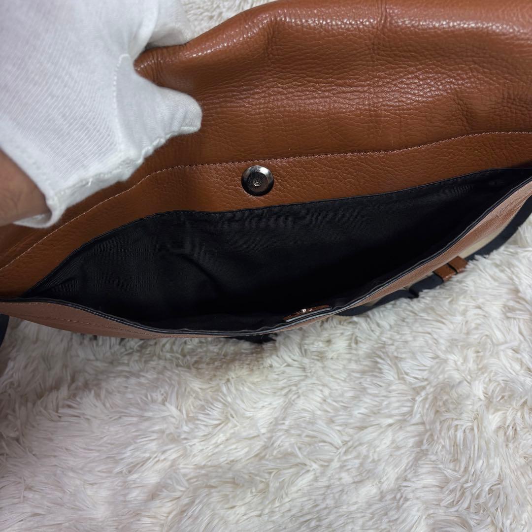 kenken様コーチ サリバン スムース メッセンジャーバッグ ブラウン A4