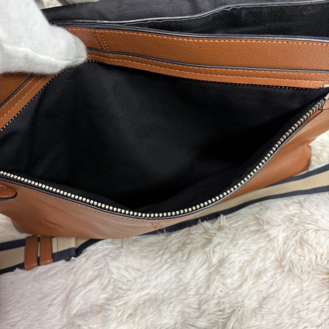 kenken様コーチ サリバン スムース メッセンジャーバッグ ブラウン A4