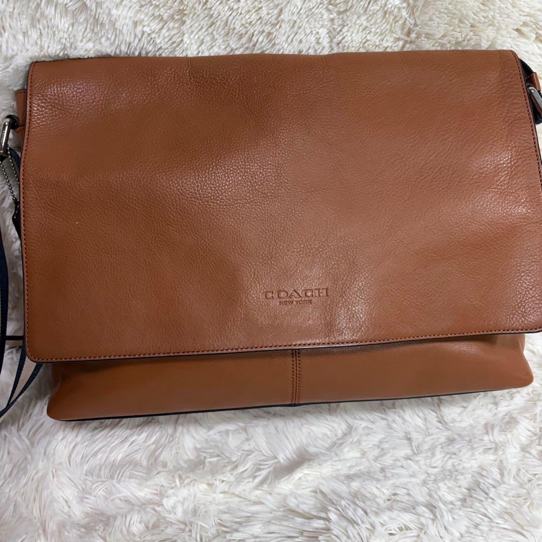 kenken様コーチ サリバン スムース メッセンジャーバッグ ブラウン A4