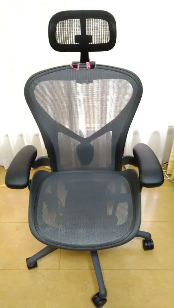 美品【正規品 ハーマンミラー アーロンチェアライト オフィスチェアBサイズ