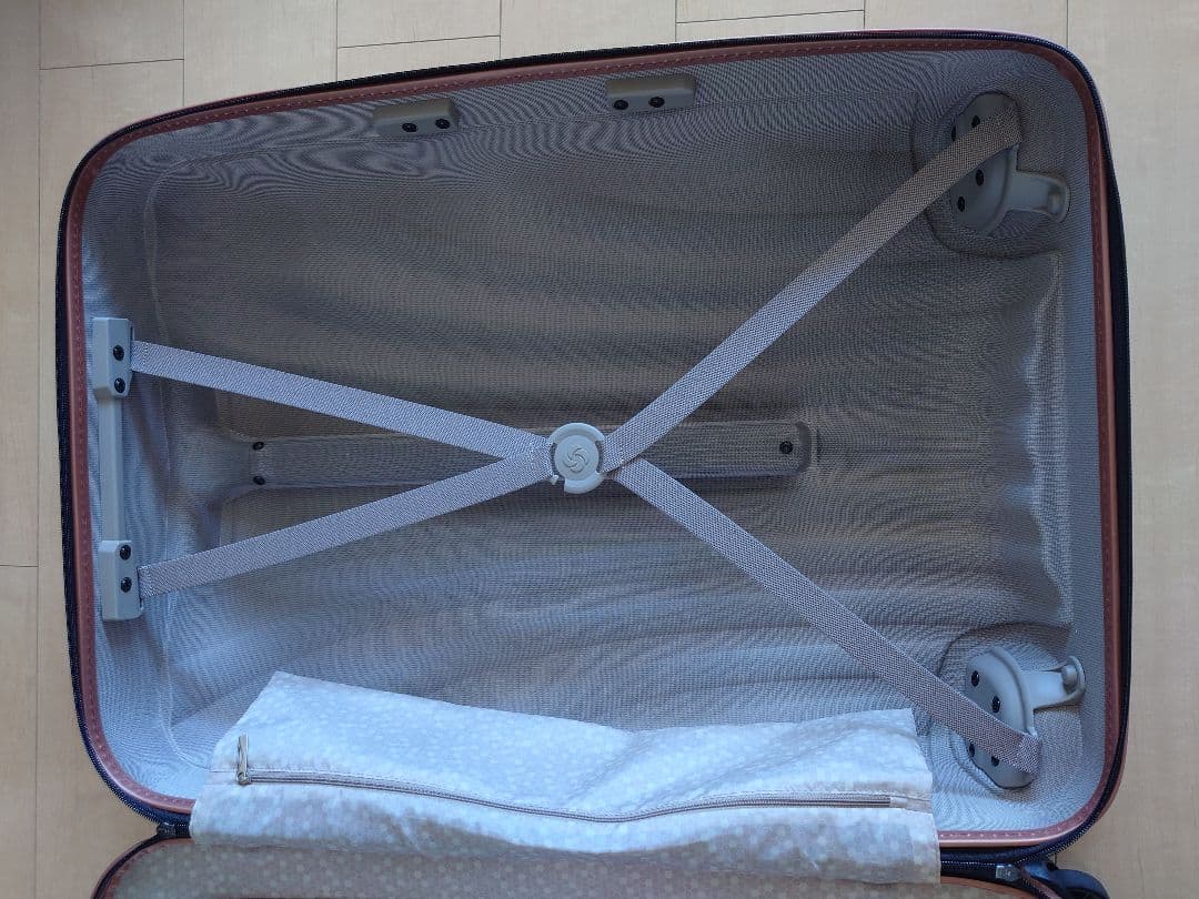 サムソナイト　コスモライト3.0 スピナー　94L