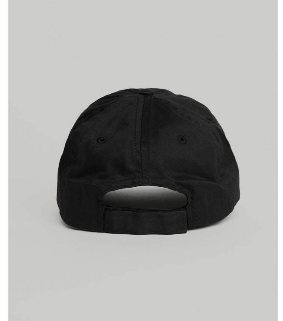 新品未使用　Alo yoga アロヨガ キャップ ハワイ