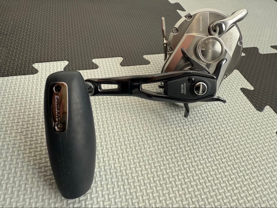 使用回数2回　シマノOCEA JIGGER オシアジガー2000NRMG 極上品