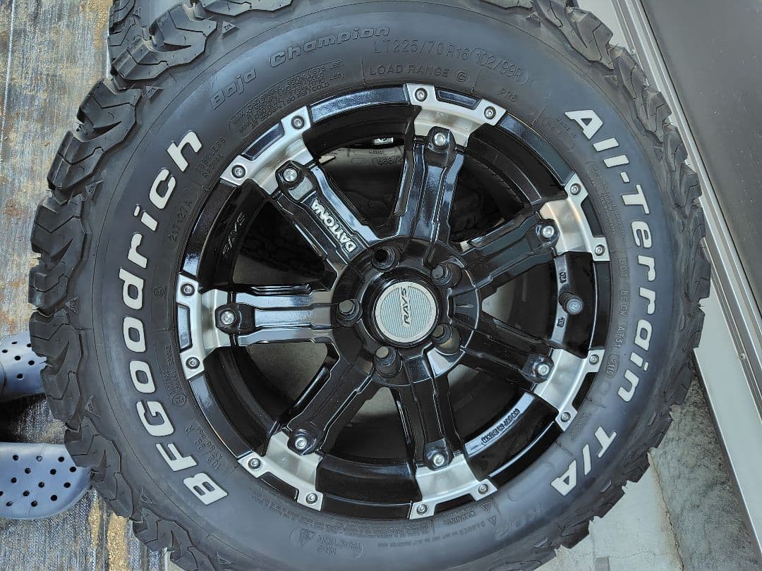 タイヤ・ホイール Rays FDX-D + BFGoodrich KO2 225/70R16