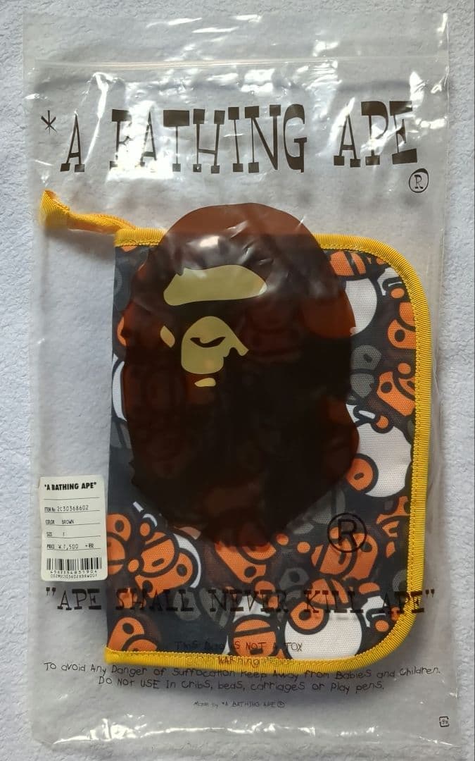 A BATHING APE マルチケース