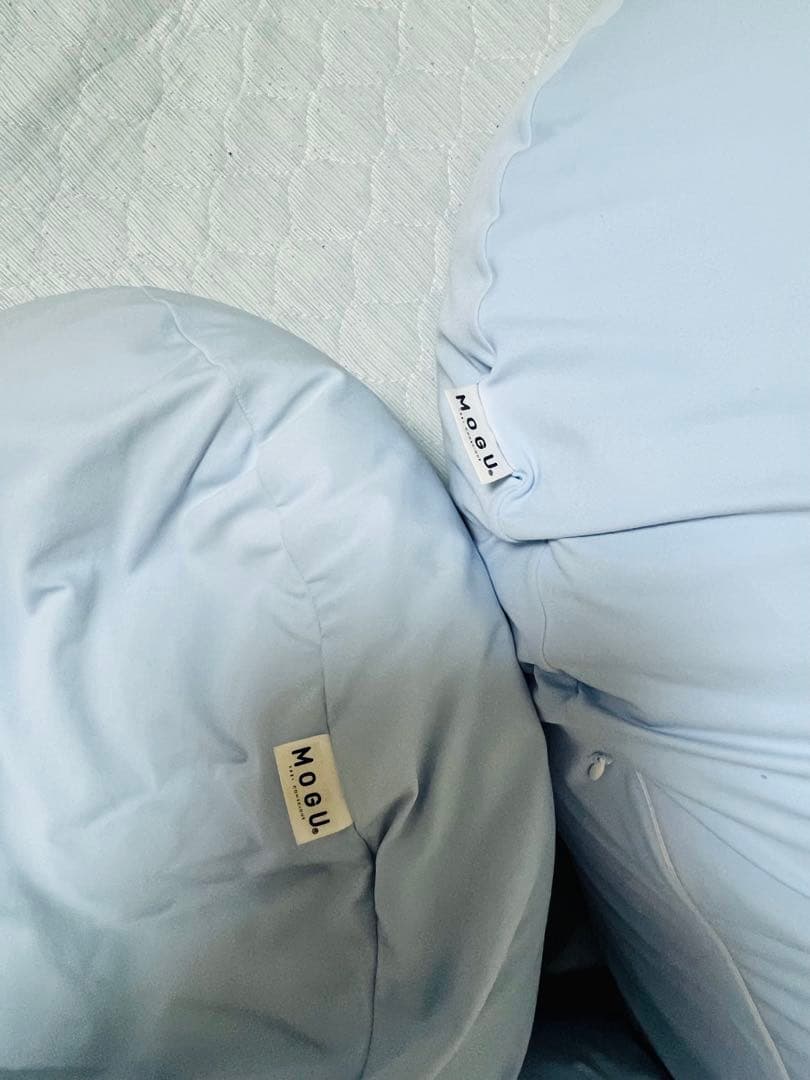 【美品★定価2万】MOGU　抱き枕 雲に抱きつく夢枕＆雲にさわるクッションセット