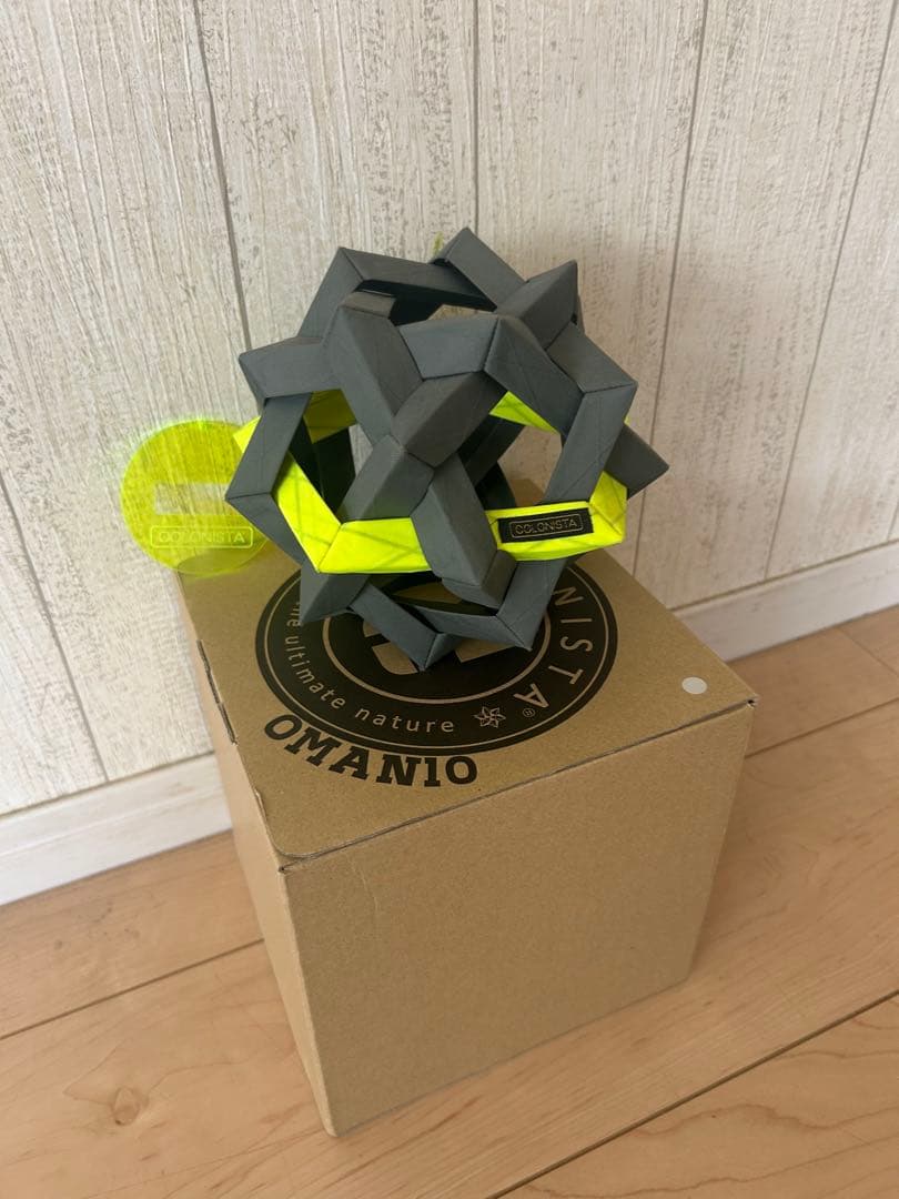 コロニスタoman10　グラファイトグレー&イエロー