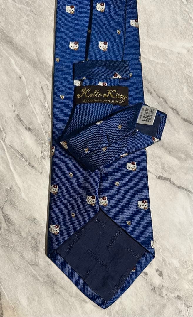 HELLO KITTY ハローキティ 刺繍 シルク 100% ネクタイ ブルー系