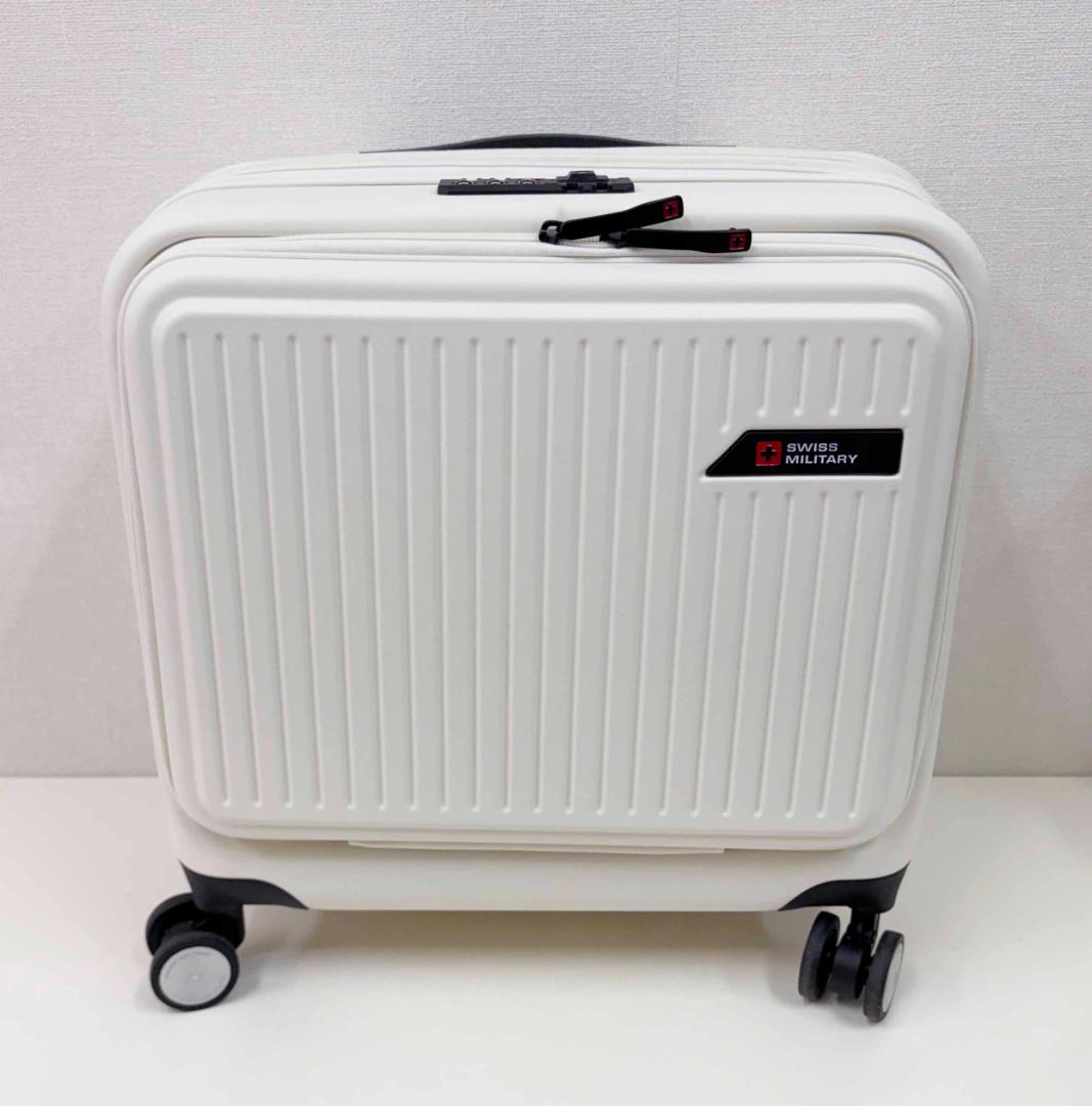 新品 ★ スイスミリタリー スーツケース 42L ホワイト 機内持込み可 TSA