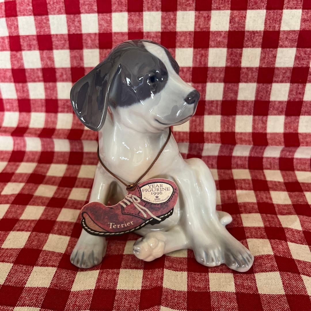 ロイヤルコペンハーゲン　フィギュリン　ポインターパピー　犬置物