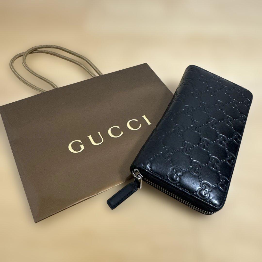 GUCCI ブラックレザー GGパターン 長財布