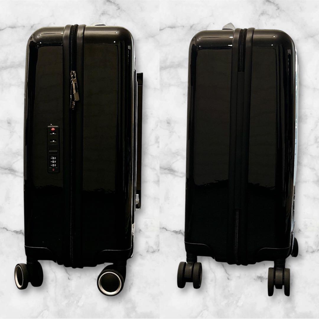 メルセデスベンツ　キャリーケース　35ℓ 2.3日用　ダイヤルロック　黒