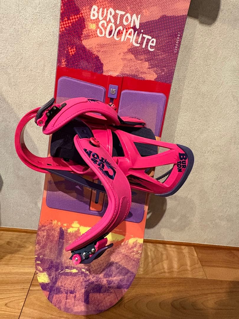 BURTON スノーボード　138cm SOCIALITE