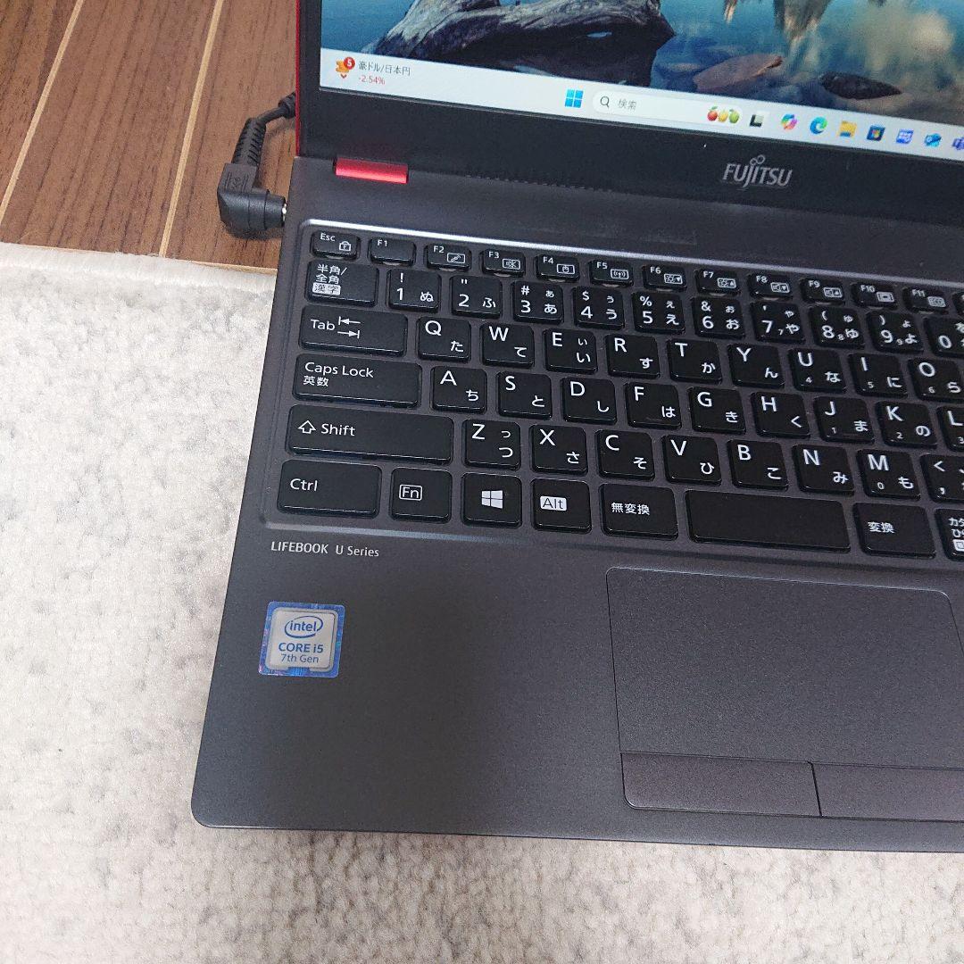 Fujitsu LIFEBOOK U シリーズ 13.3インチ