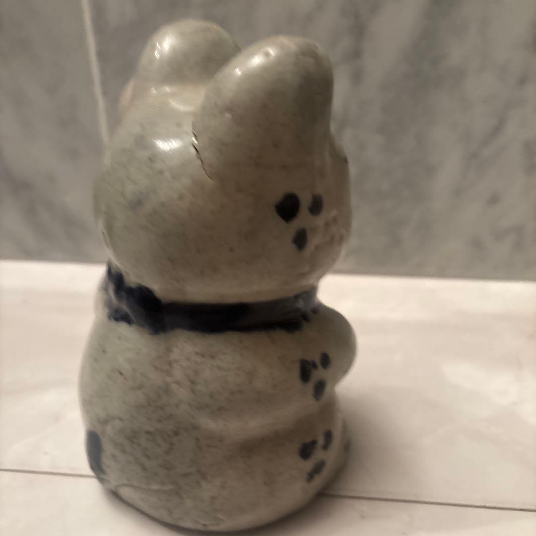 ヴィンテージ作家さんもの　手描きのお顔が可愛らしい陶磁器の招き猫