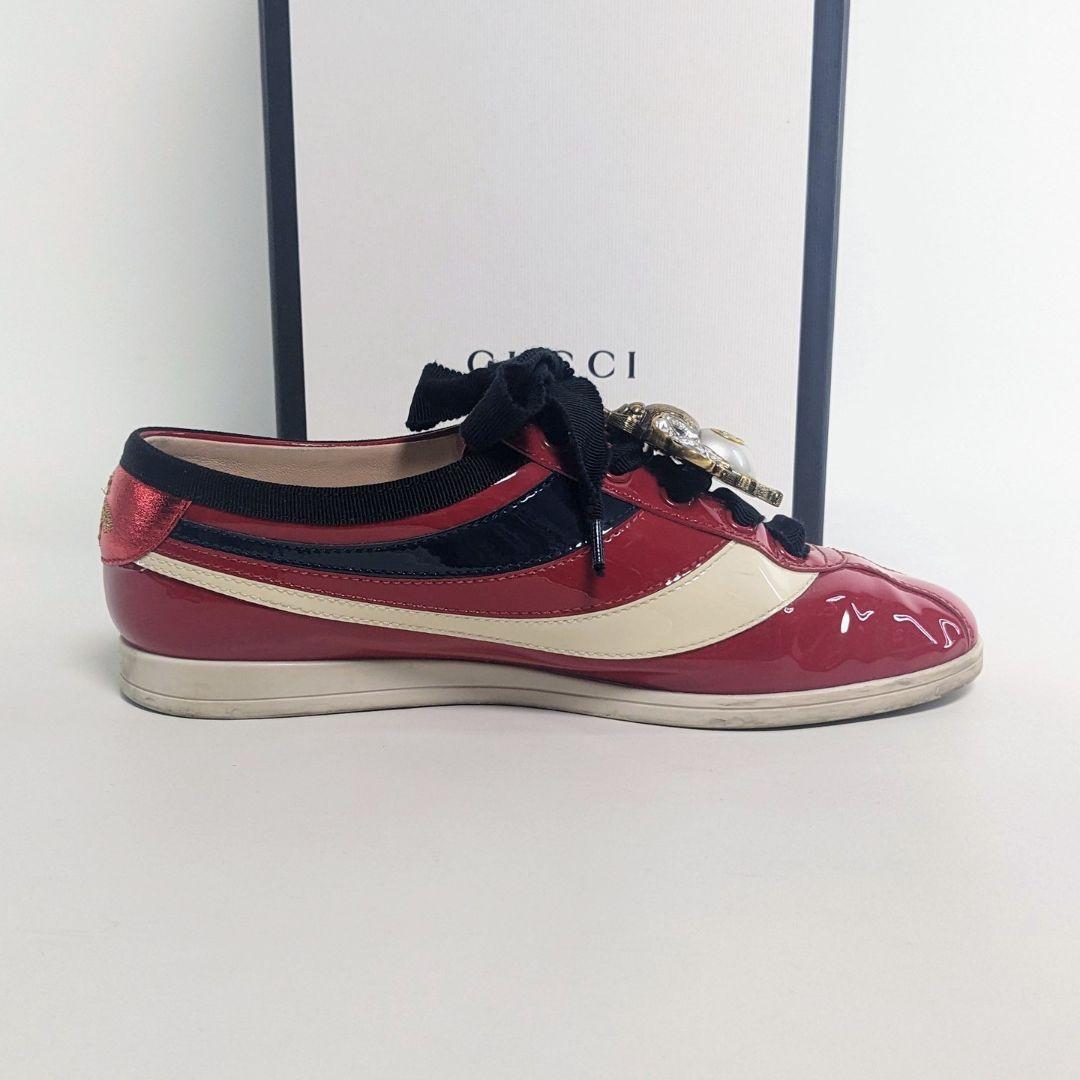 美品　超レア　グッチ　スニーカー　エナメル　ビー　パール　インターロッキング