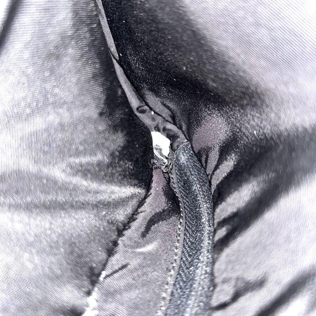 希少　PRADA ボディバッグ　ショルダーバッグ　巾着　ナイロン　三角ロゴ　黒