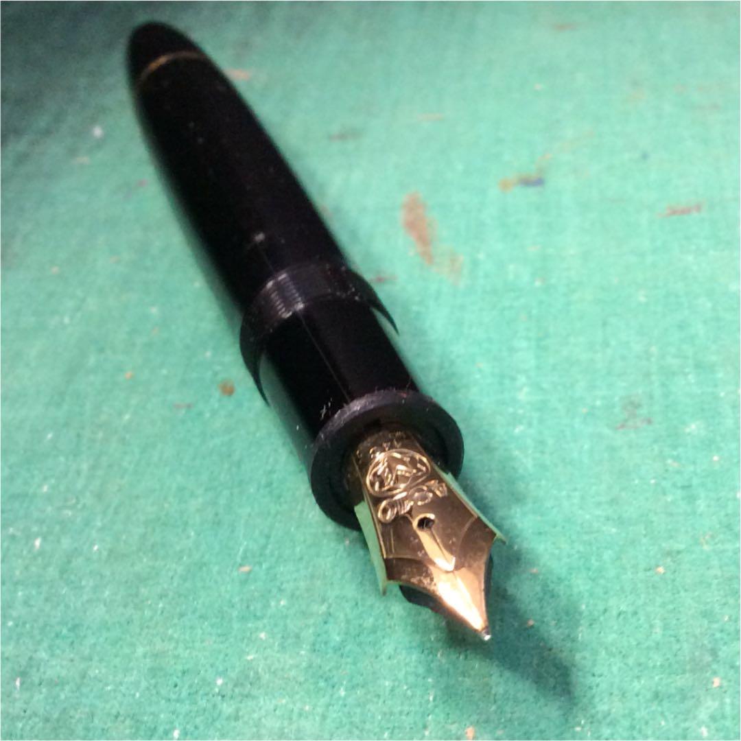 モンブラン万年筆ル・グラン マイスターシュティック146