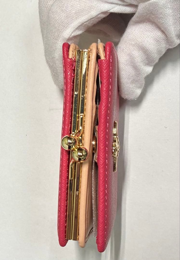 オシャレ【新品】　Vivienne Westwood　二つ折り財布 ピンク