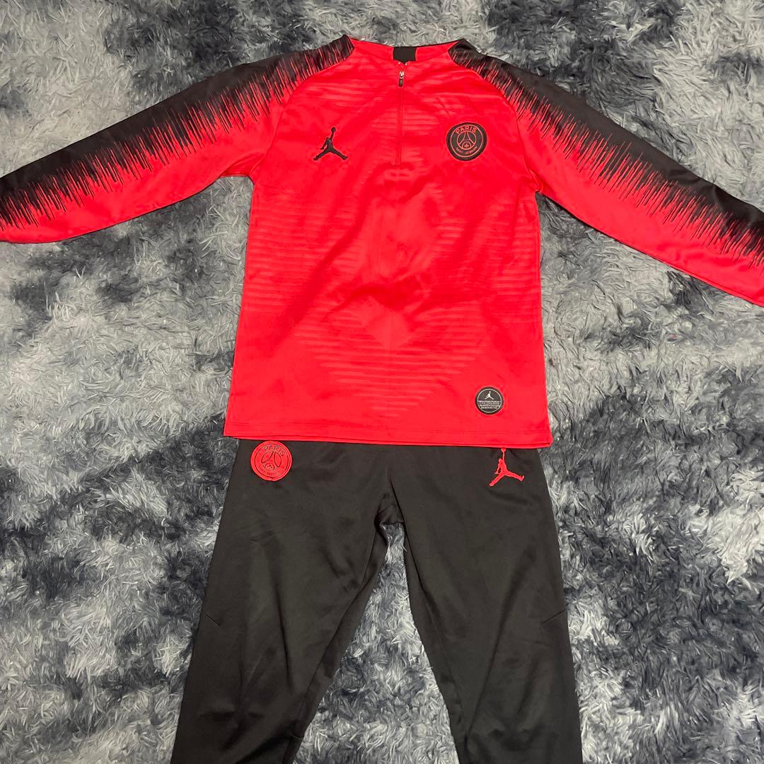 パリサンジェルマン ジョーダン ヴェイパーニット ストライクドリルトップパンツ