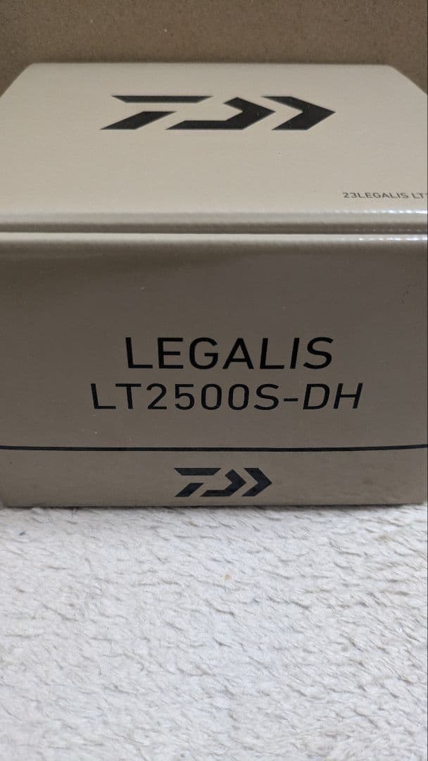 【新品同様】DAIWA 23レガリス LT2500S-DH