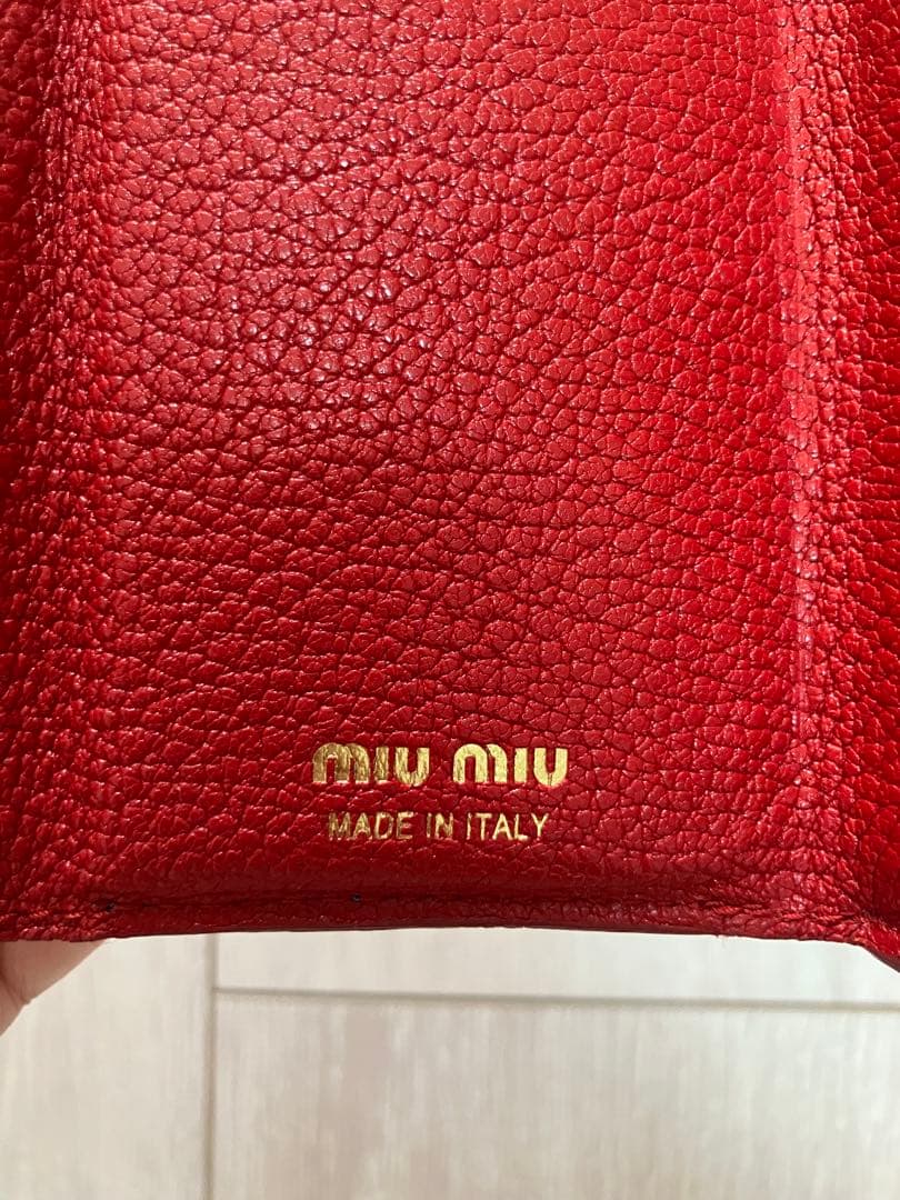 miumiu マドラスラブ ラブレター ハート三つ折り財布