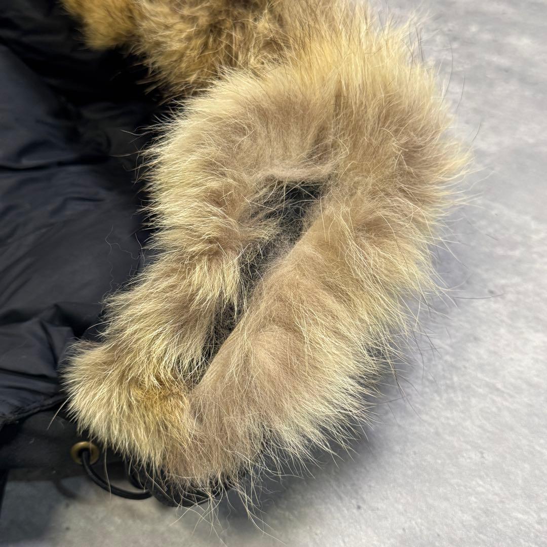 カナダグース EXPEDITION 黒ロゴ ダウンジャケット