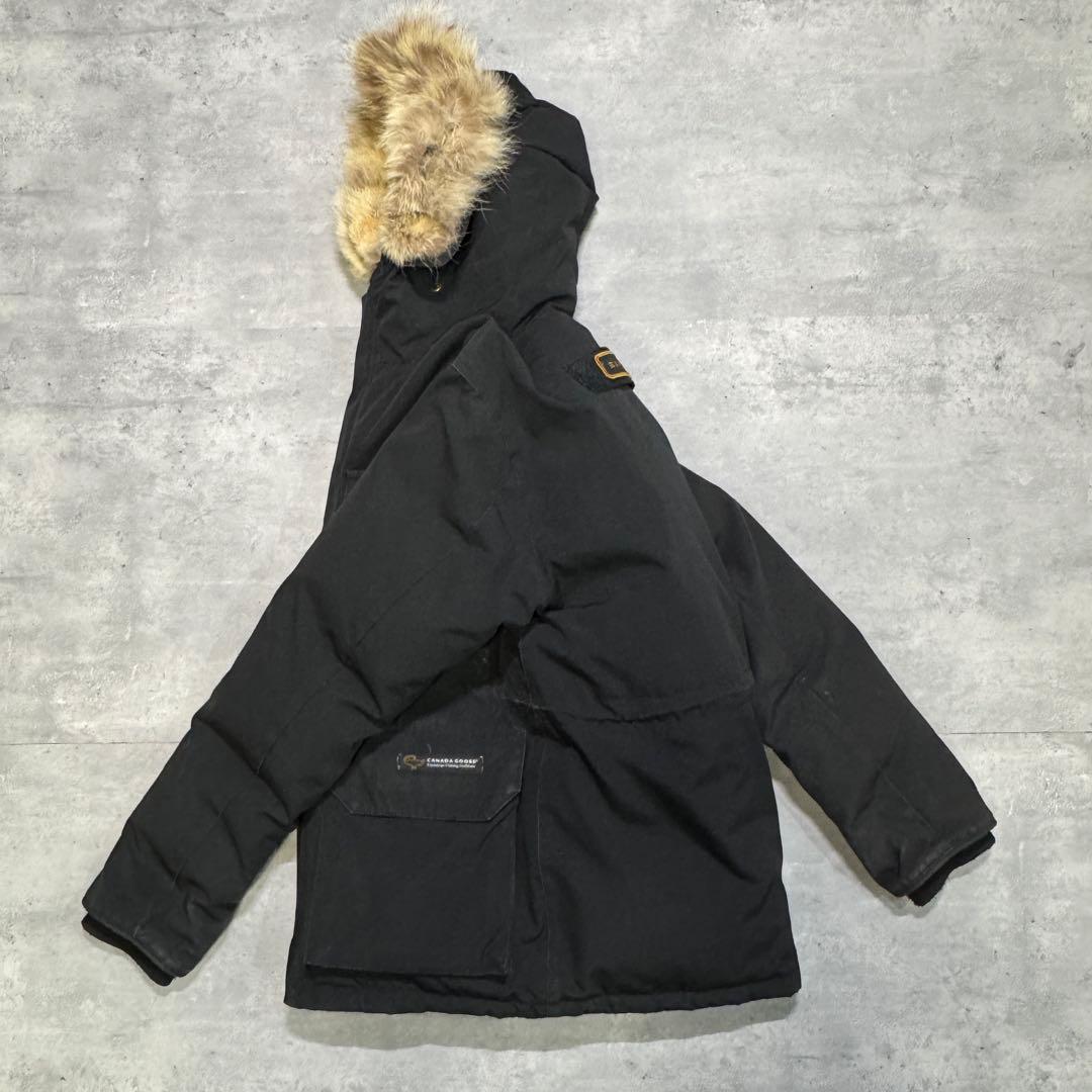 カナダグース EXPEDITION 黒ロゴ ダウンジャケット