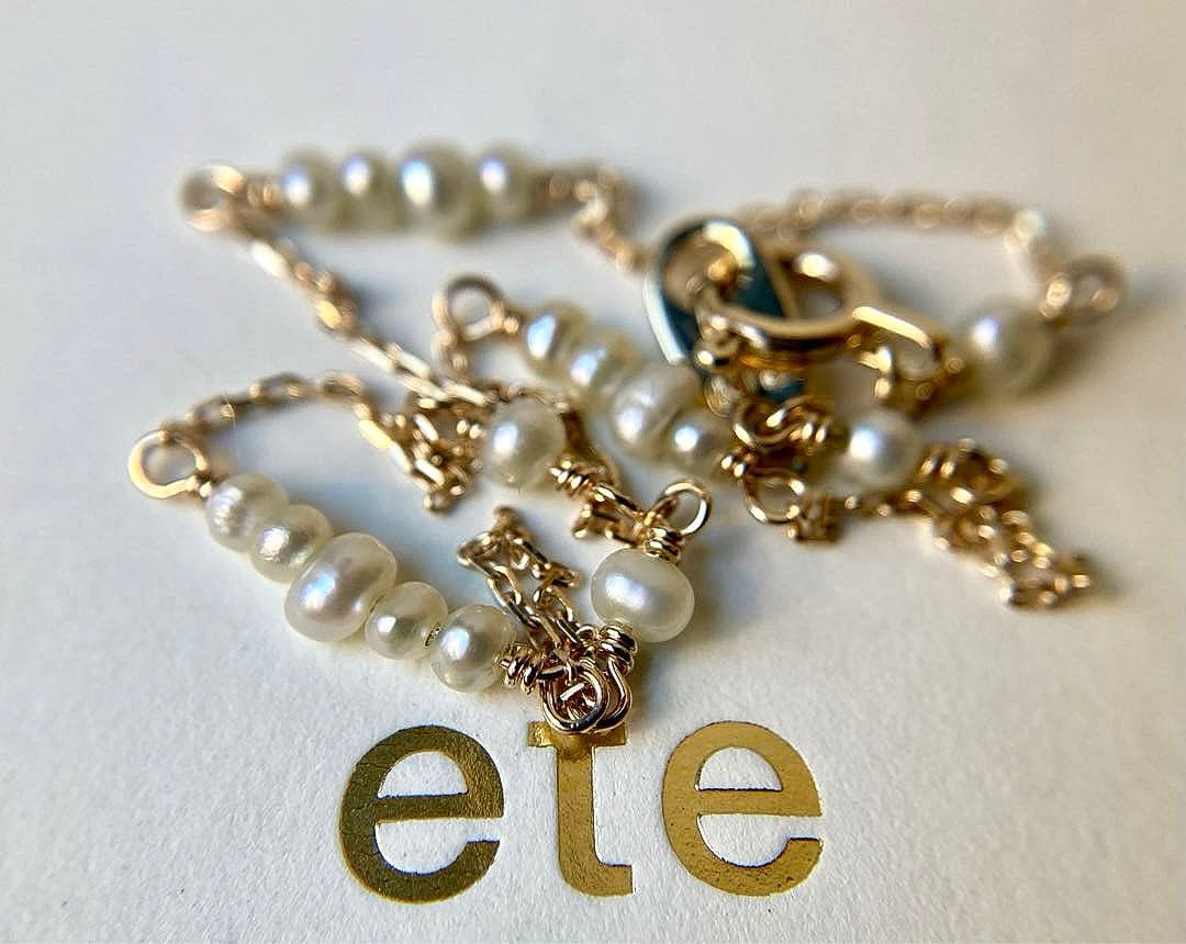 エテ　17P フェイクパール　ベビー　イエローゴールド　ブレスレット　k10