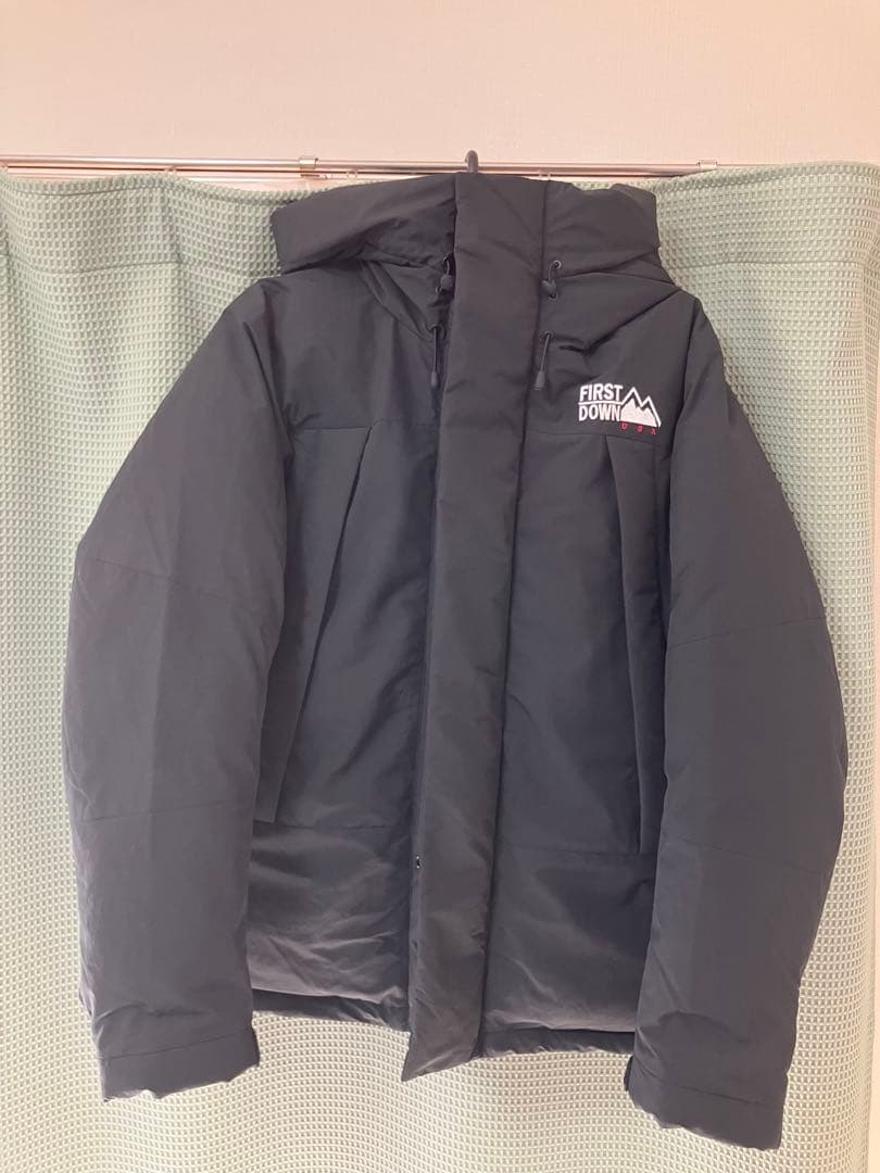 FIRST DOWN ラップダウンパーカー