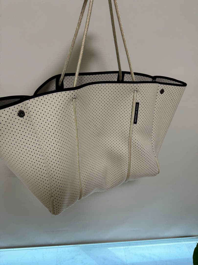 STATE OF ESCAPE ステートオブエスケープ　ホワイト