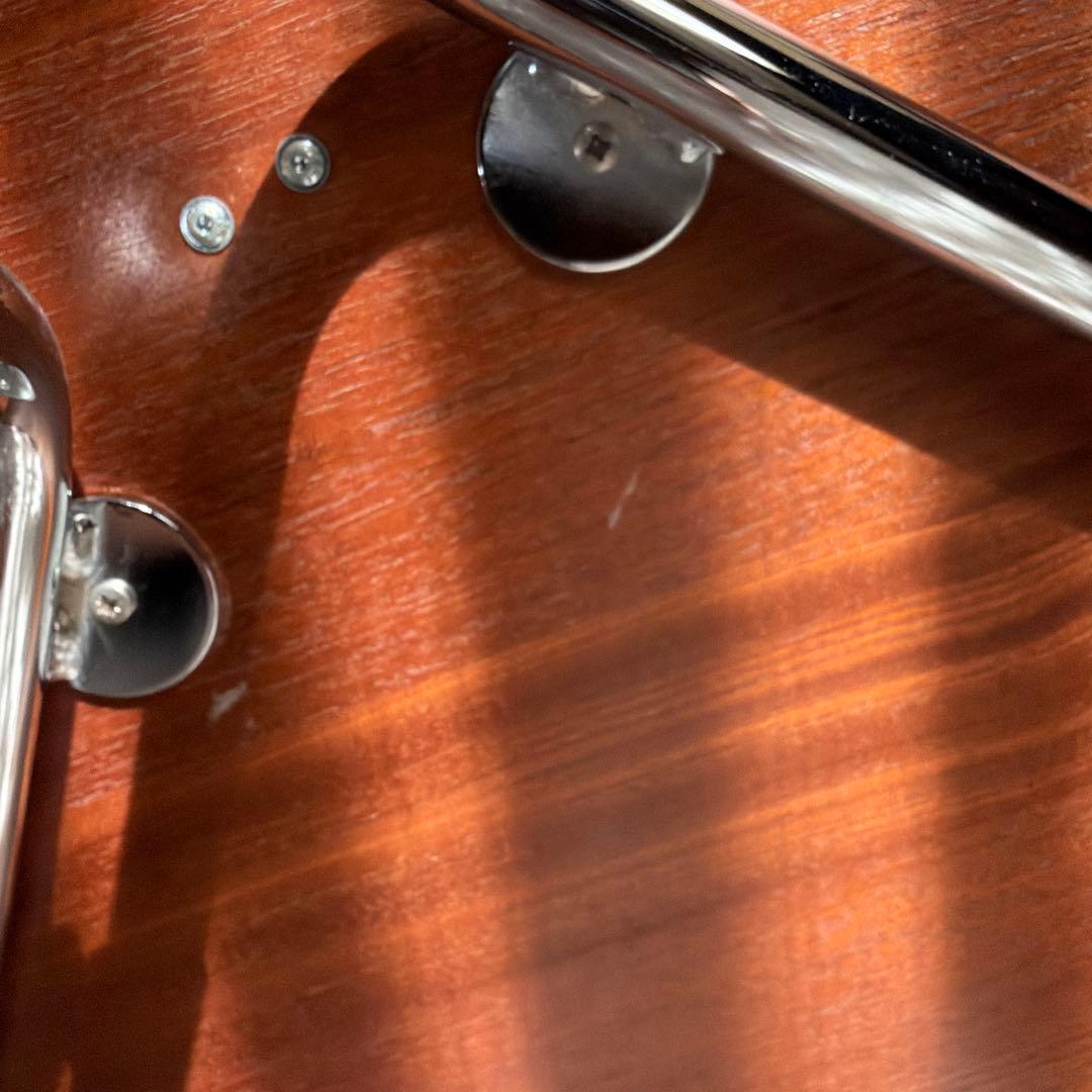 アクタス　TECTA K22サイドテーブル