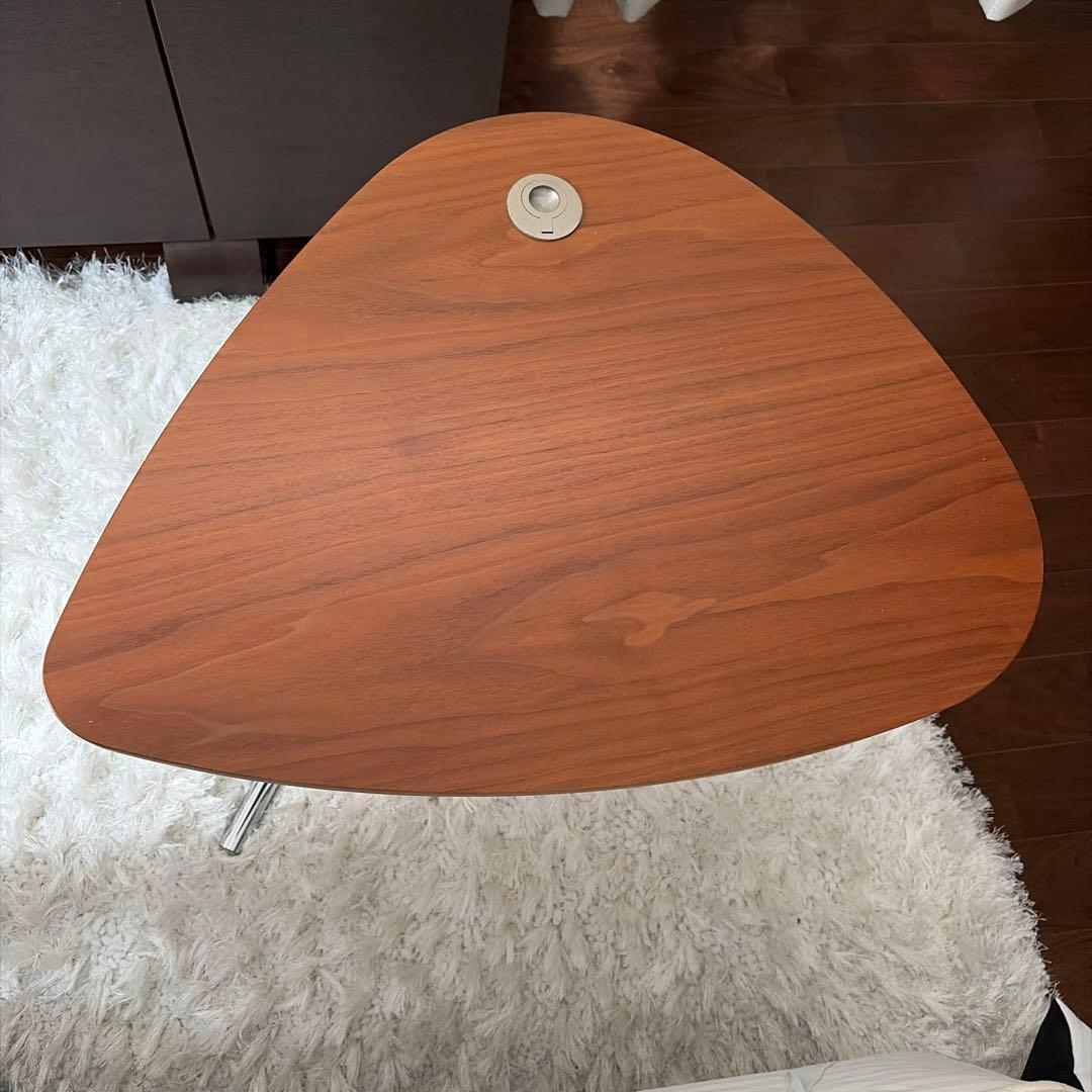 アクタス　TECTA K22サイドテーブル