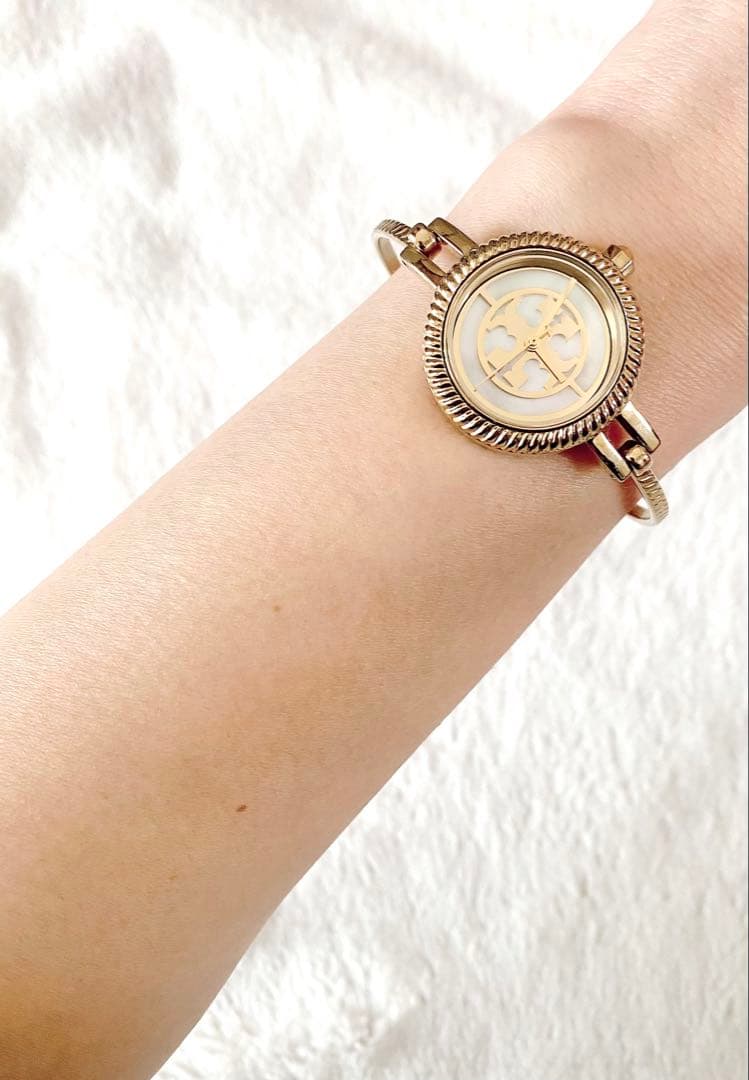 試着のみ⭐︎電池交換込 トリーバーチ Reva リーヴァ バングル TBW4037